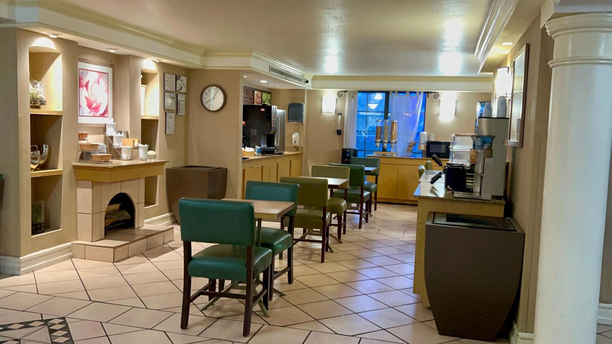 La Quinta Inn By Wyndham Amarillo Mid-City Exterior foto